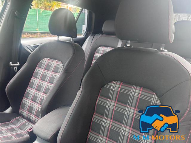 VOLKSWAGEN Golf usata, con Chiusura centralizzata