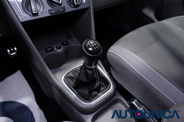 VOLKSWAGEN Polo usata, con Frenata d