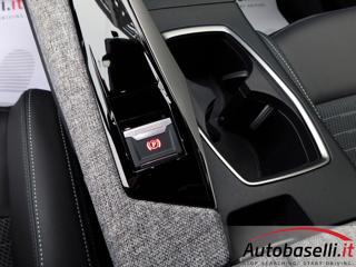 PEUGEOT 5008 usata, con Chiusura centralizzata senza chiave