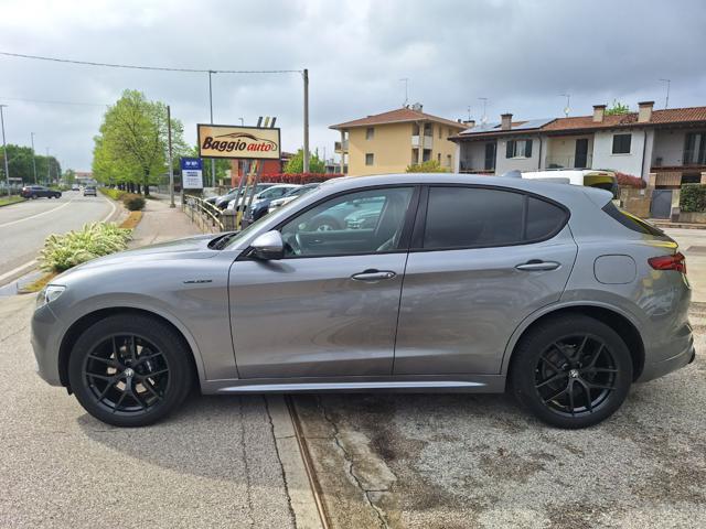 ALFA ROMEO Stelvio usata, con Specchietti laterali elettrici