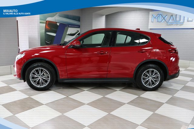 ALFA ROMEO Stelvio usata, con Alzacristalli elettrici
