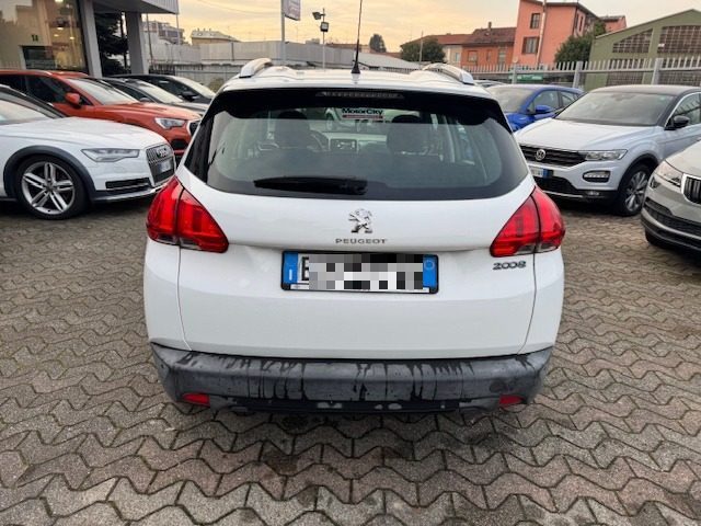 PEUGEOT 2008 usata, con Chiusura centralizzata