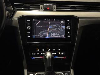 VOLKSWAGEN Passat Variant usata, con Lettore CD