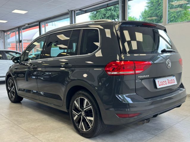 VOLKSWAGEN Touran usata, con Boardcomputer