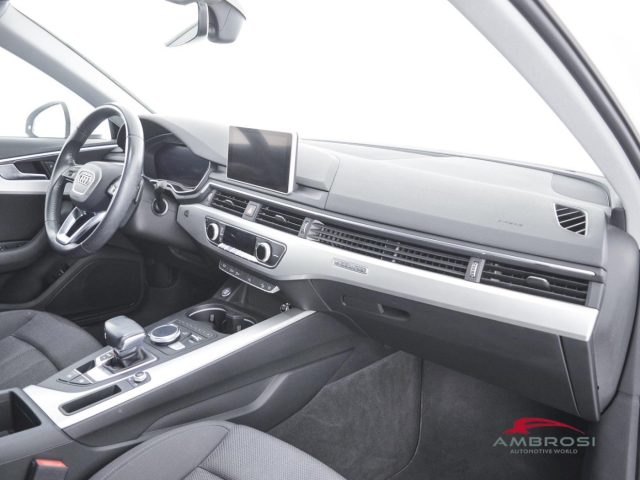 AUDI A4 allroad usata 11