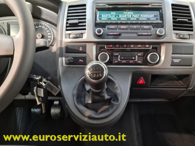 VOLKSWAGEN Multivan usata, con Sedile posteriore sdoppiato