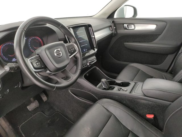 VOLVO XC40 usata, con Controllo automatico clima