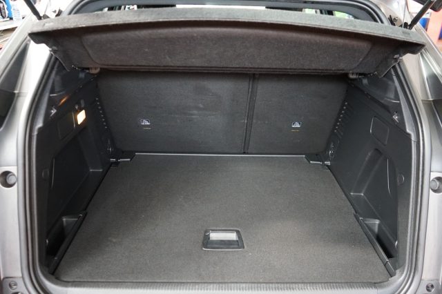 PEUGEOT 3008 usata, con Bluetooth