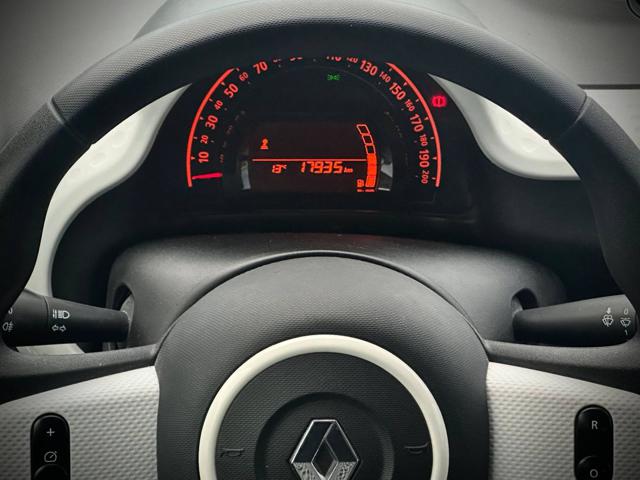 RENAULT Twingo usata 17