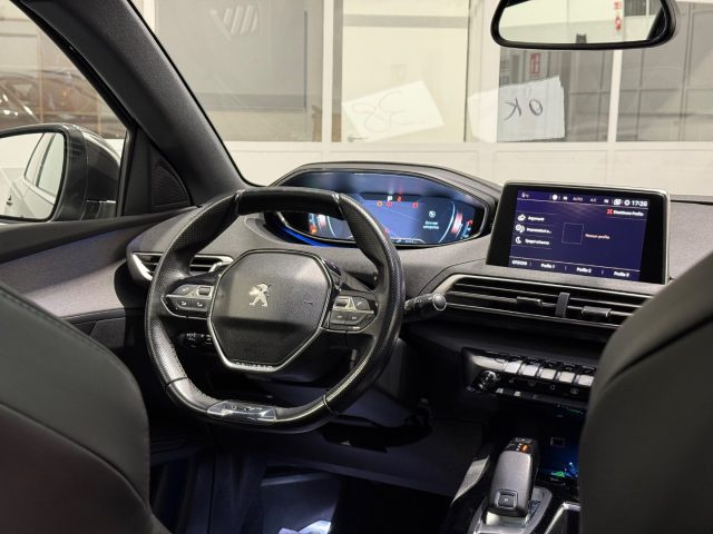 PEUGEOT 3008 usata 32