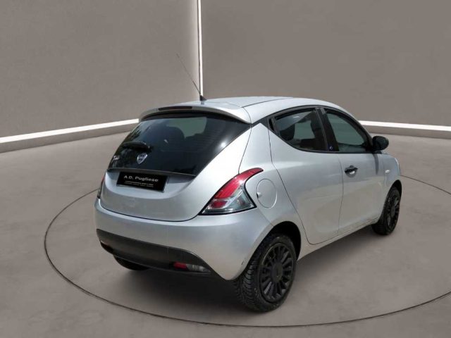 LANCIA Ypsilon usata, con Controllo trazione