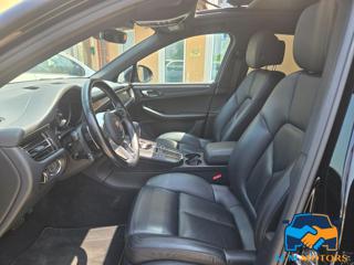 PORSCHE Macan usata 25