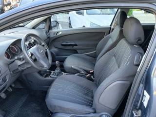 OPEL Corsa usata, con Chiusura centralizzata