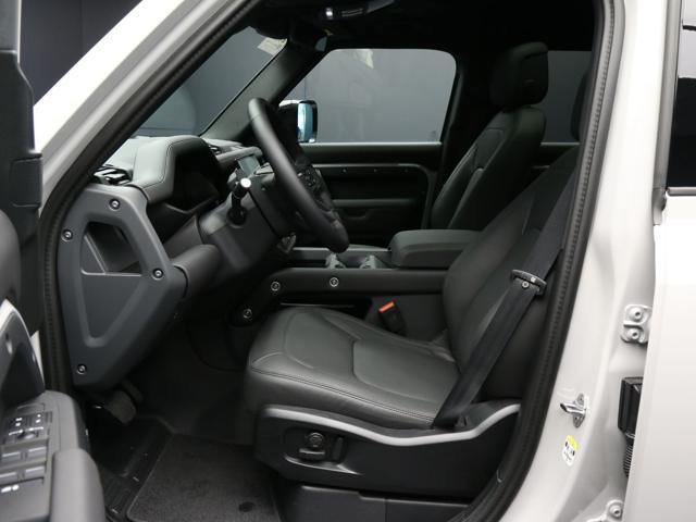 LAND ROVER Defender usata, con Autoradio