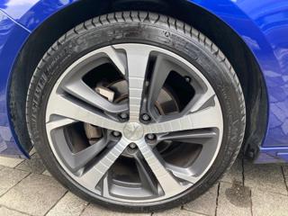 PEUGEOT 308 usata, con Park Distance Control