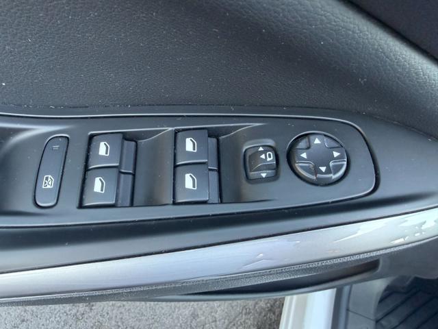 OPEL Grandland usata, con USB
