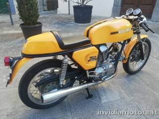 DUCATI 750 Sport usata 1