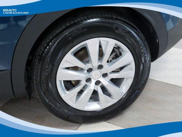 PEUGEOT 3008 usata, con Park Distance Control