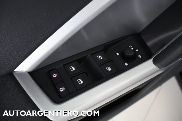 AUDI Q3 usata, con Autoradio