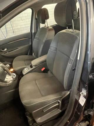 RENAULT Scenic usata, con Servosterzo