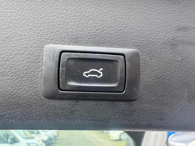 AUDI A6 usata, con USB