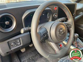 TOYOTA Yaris usata, con Controllo trazione