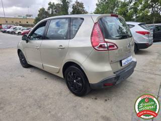 RENAULT Scenic usata, con Autoradio