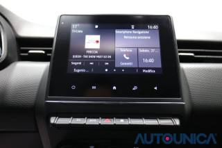 RENAULT Clio usata, con Controllo automatico clima