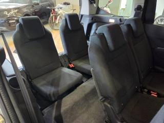 PEUGEOT 5008 usata, con Servosterzo