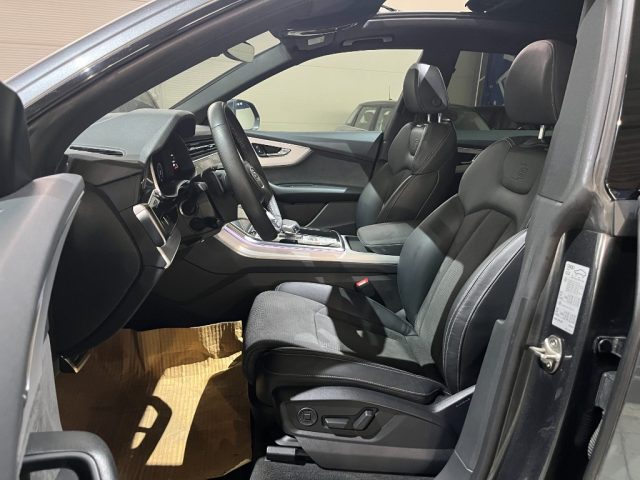 AUDI Q8 usata, con Cronologia tagliandi