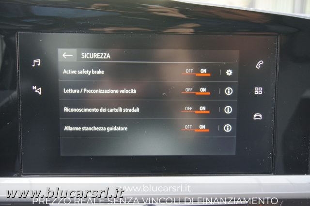 OPEL Mokka usata, con Bracciolo