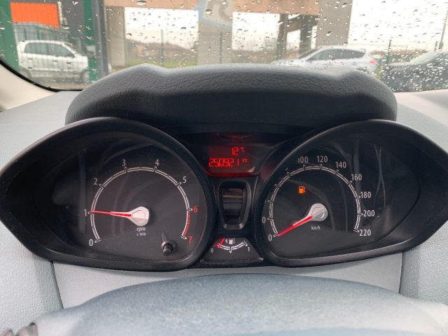 FORD Fiesta usata, con Servosterzo