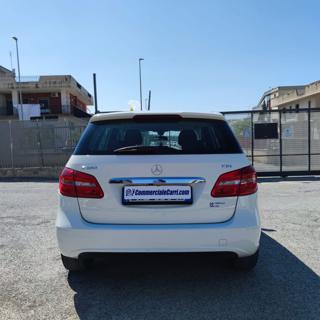MERCEDES-BENZ B 180 usata, con Autoradio