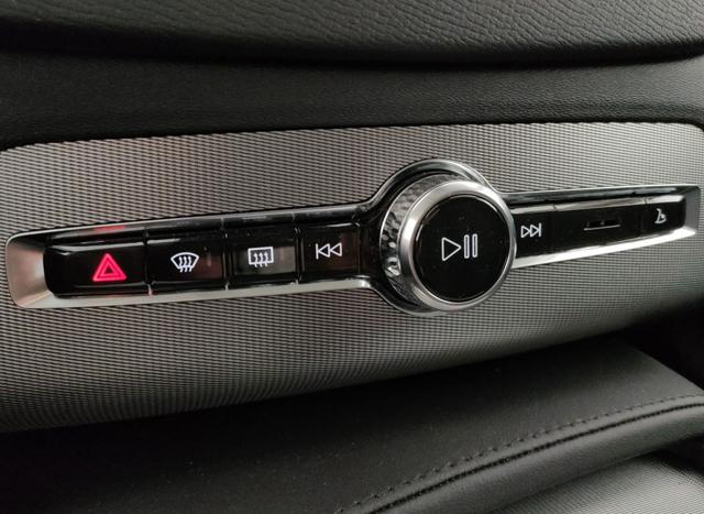 VOLVO XC90 usata, con Portellone posteriore elettrico