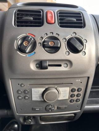 OPEL Agila usata 8