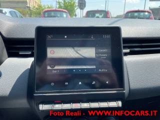 RENAULT Clio usata, con Volante in pelle
