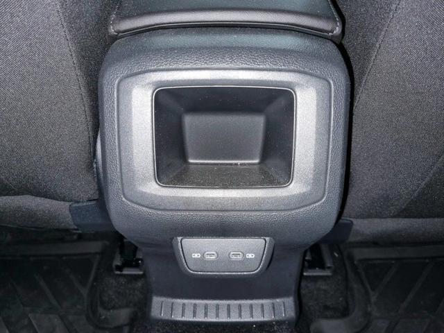 VOLKSWAGEN T-Cross usata, con Schermo multifunzione interamente digitale