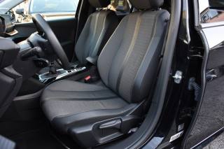 PEUGEOT 208 usata, con Autoradio