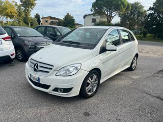 MERCEDES-BENZ B 180 CDI Premium