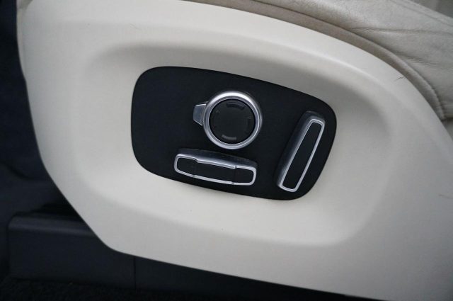 LAND ROVER Range Rover usata, con Sistema di navigazione