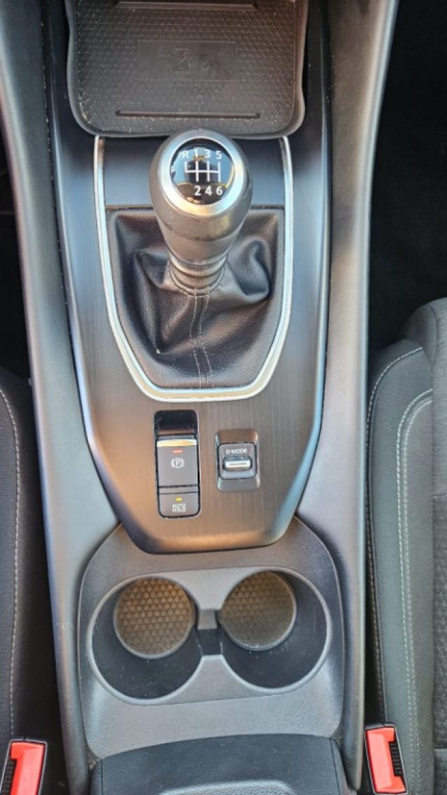 NISSAN Qashqai usata, con Climatizzatore