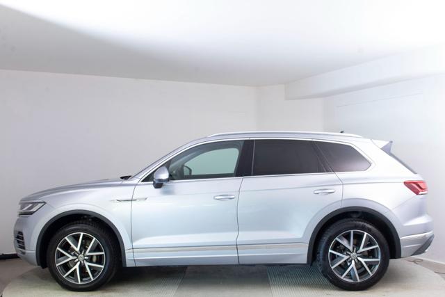 VOLKSWAGEN Touareg usata, con Airbag laterali