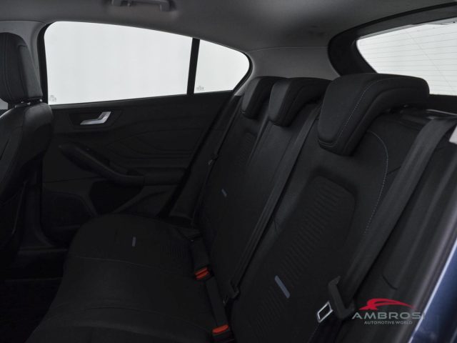 FORD Focus usata 9