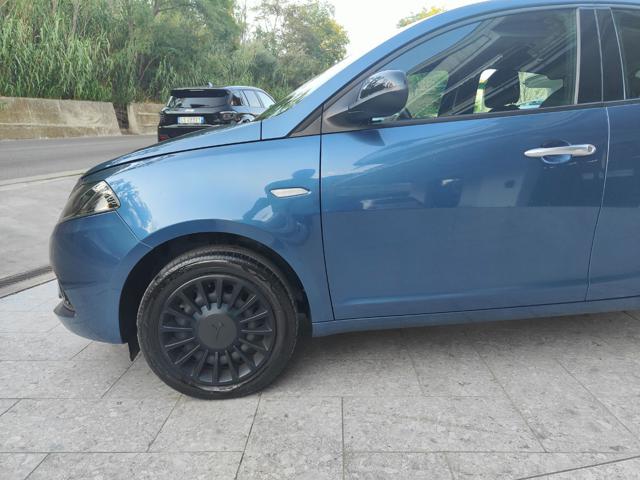 LANCIA Ypsilon usata, con USB