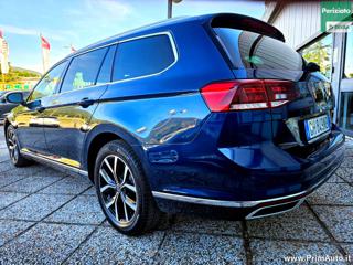 VOLKSWAGEN Passat Variant usata, con Antifurto