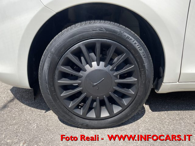 LANCIA Ypsilon usata 17