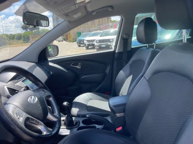HYUNDAI iX35 usata 10