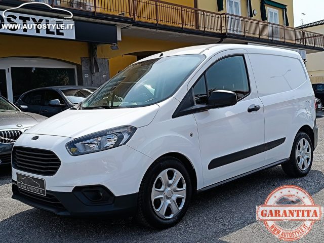 FORD Transit Courier usata, con MP3
