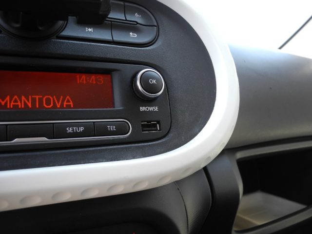 RENAULT Twingo usata, con Bluetooth