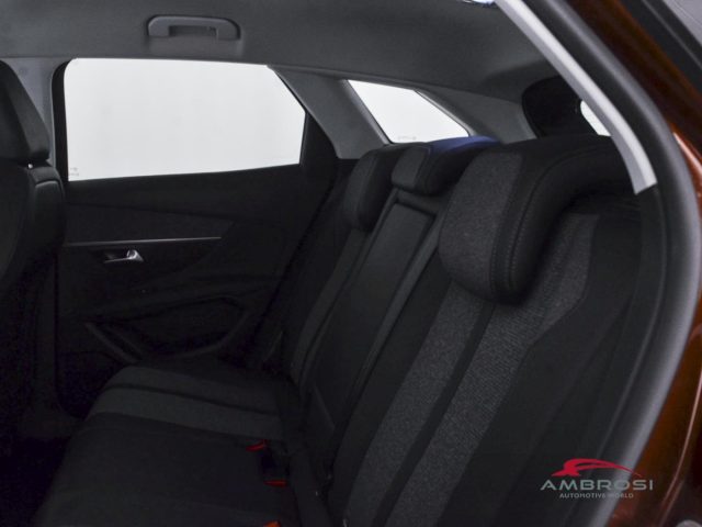 PEUGEOT 3008 usata 9